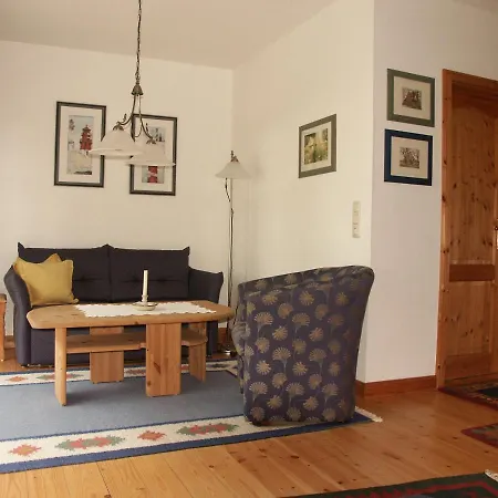 Krohnprinzenhof Garni Und *